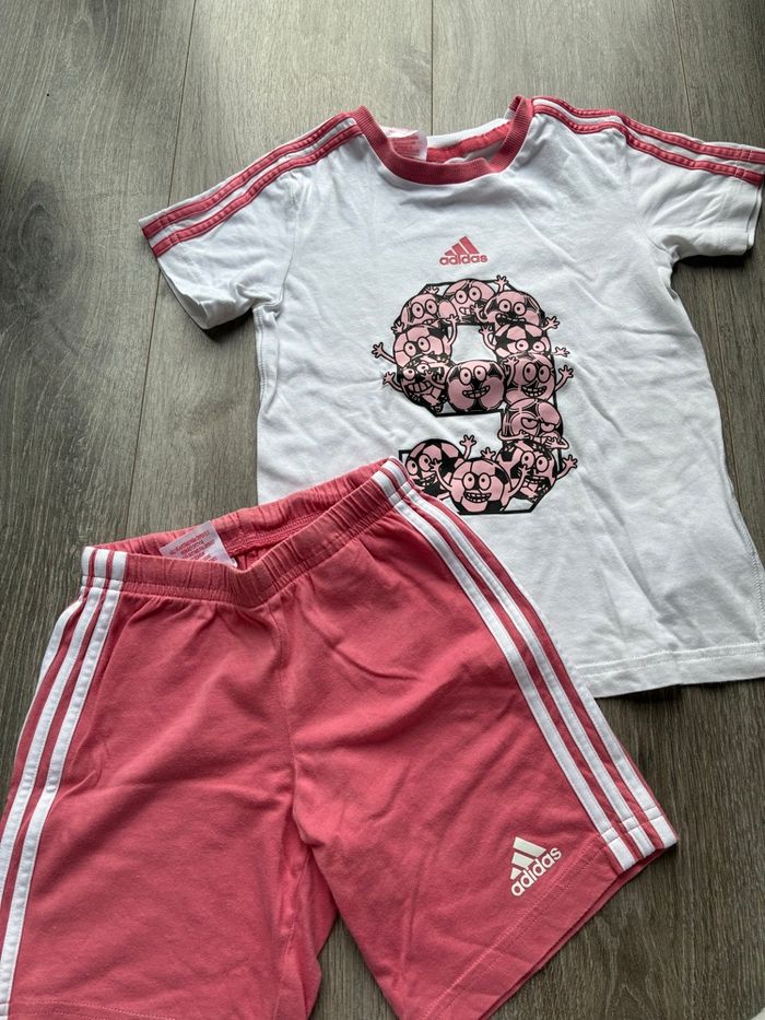 Ensemble adidas