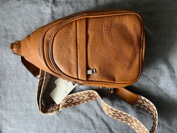 Sac à dos a bandoulière marron