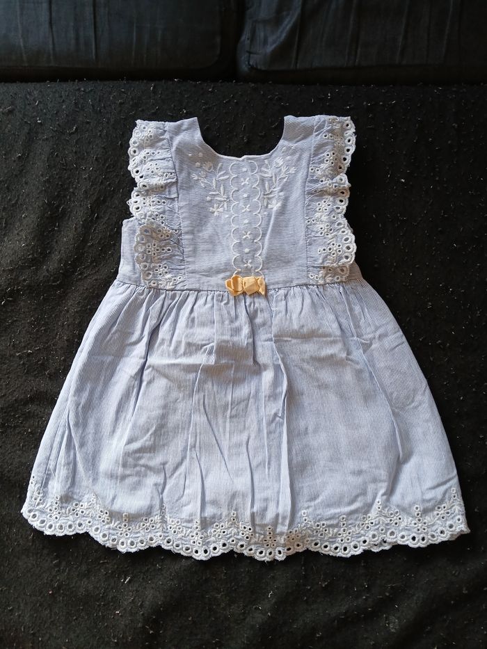 Robe été  de cérémonie  18  mois