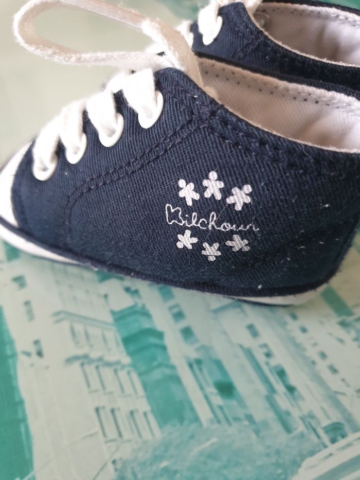 Chaussures pour bébé 6/12 mois - photo numéro 2