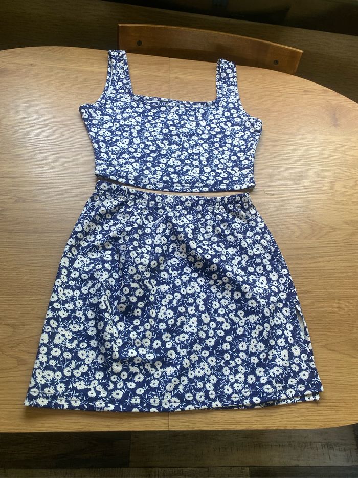 Ensemble jupe et haut