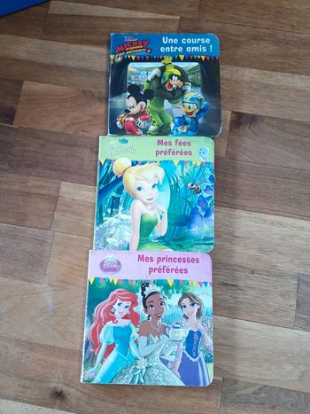 Lot 3 livres cartons