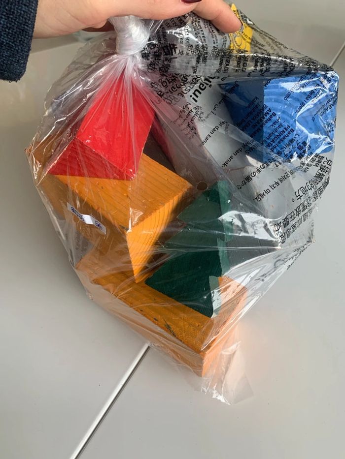 Lot de cubes et formes en bois - photo numéro 3