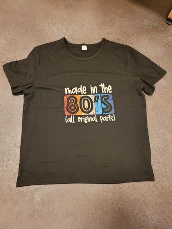 T-shirt  année 80 noir taille xl