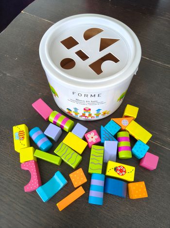 Jeu de construction en bois