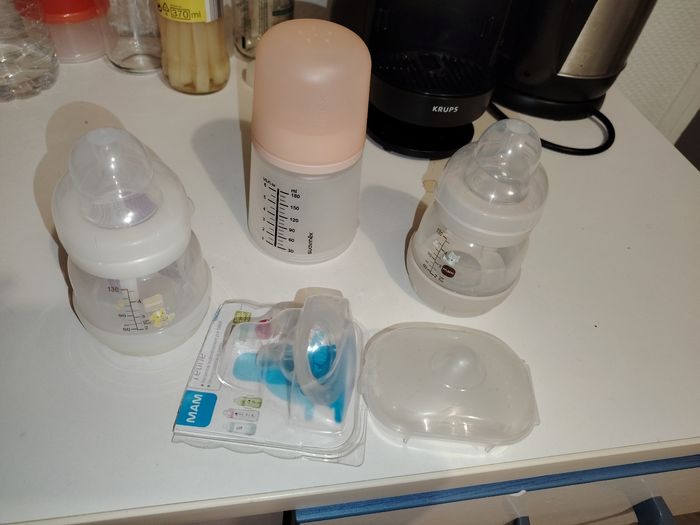 Biberons mam et swavinex en lot ou séparé