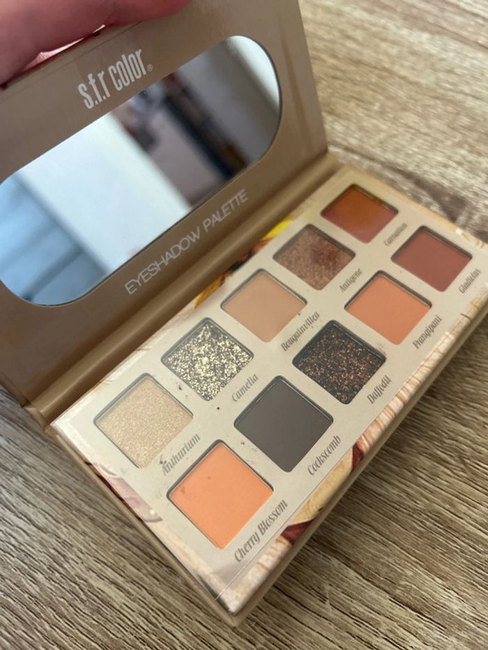 Palette de maquillage - photo numéro 5