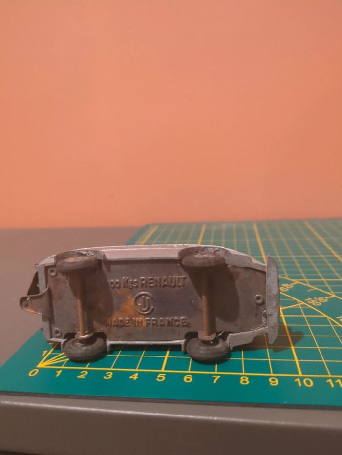 Renault 1000 kg fourgon Cig - photo numéro 5