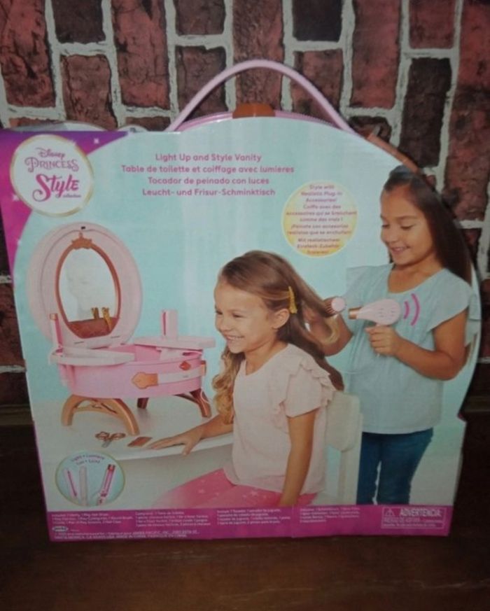 Coiffeuse Disney princesses - photo numéro 4
