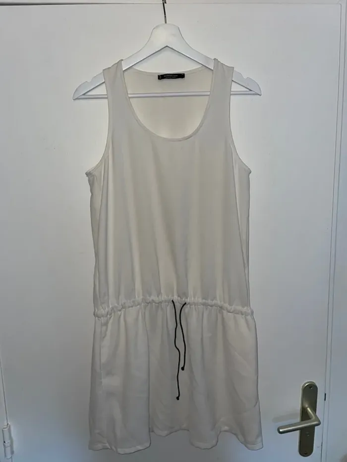 Robe blanche Mango M