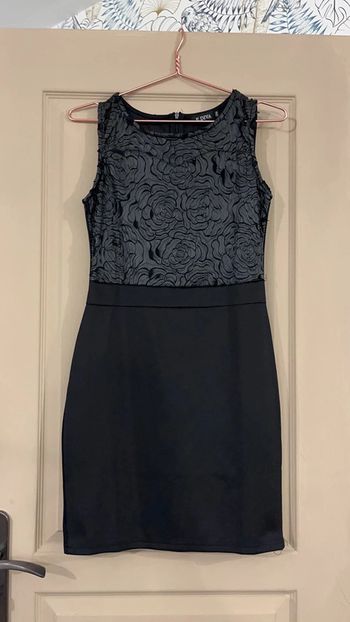 Robe noire