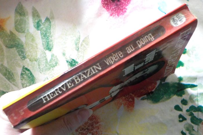 VIPERE AU POING de Hervé BAZIN Ed. Le Livre de Poche - photo numéro 3