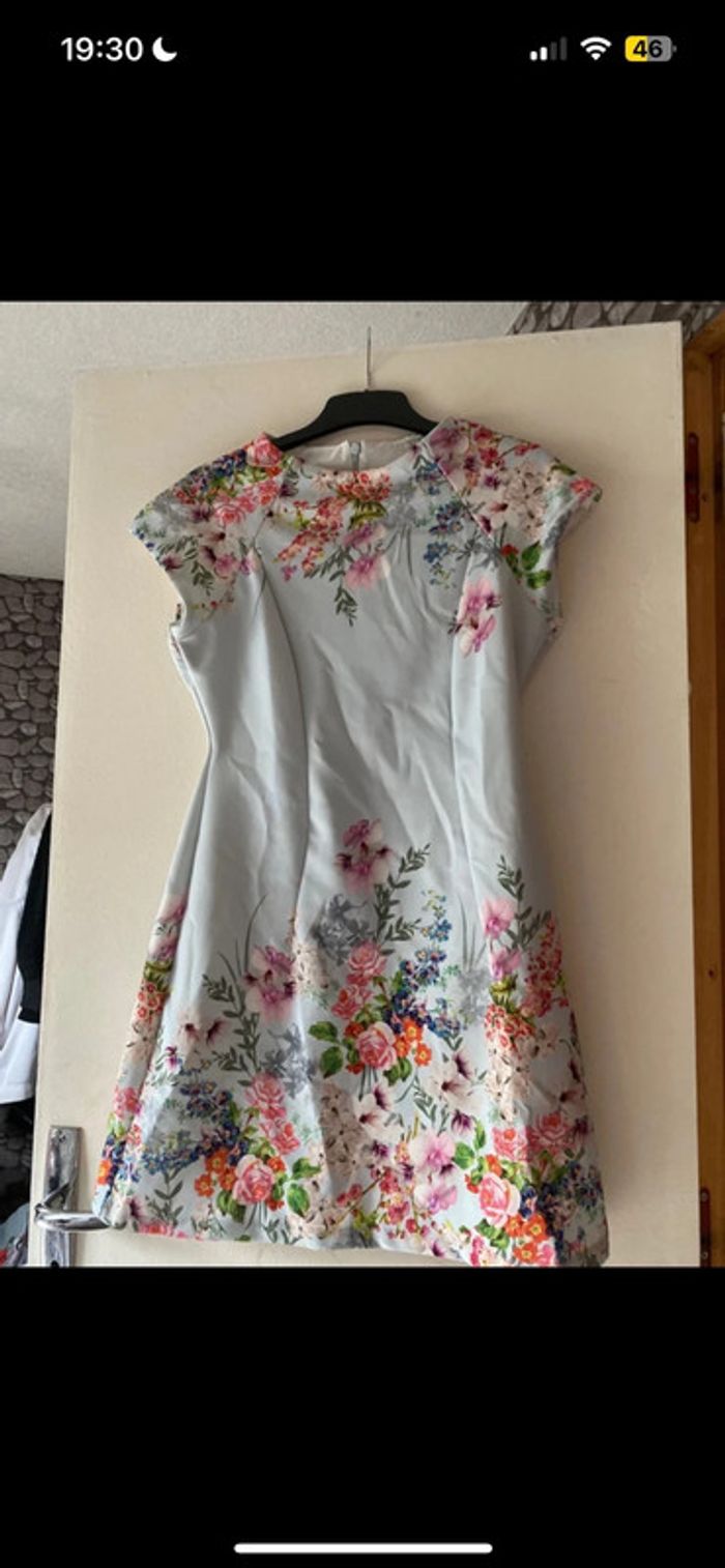 Robe taille L - photo numéro 3