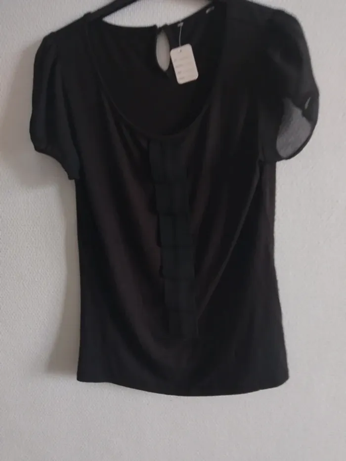 Blouse manches courtes taille S - photo numéro 3