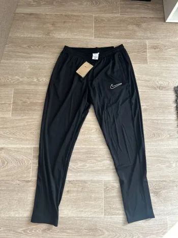 Jogging Nike Noir training XL