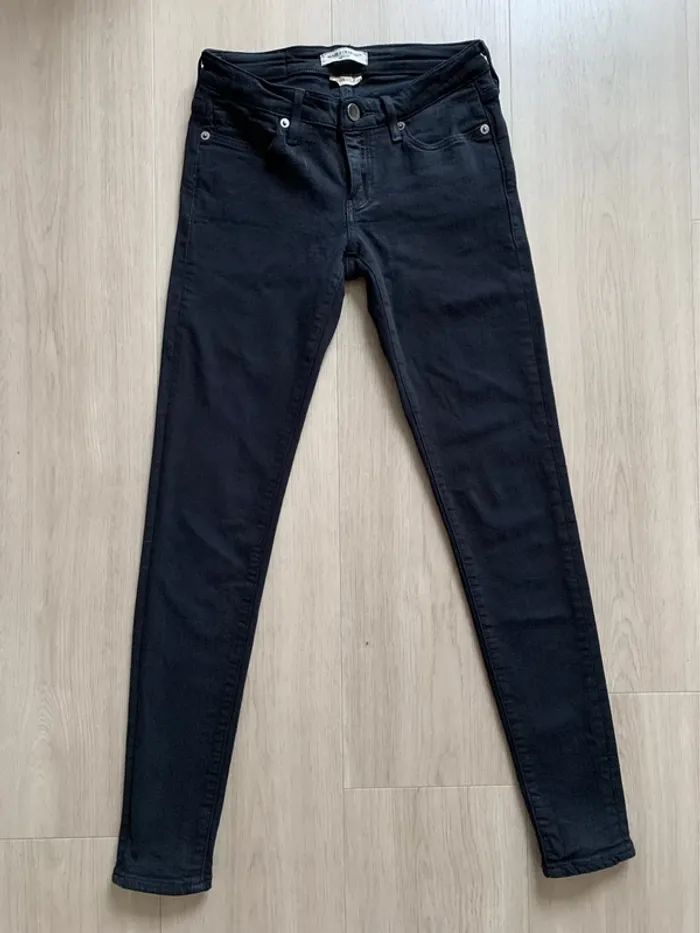 Jean Levi’s Made & Crafted noir