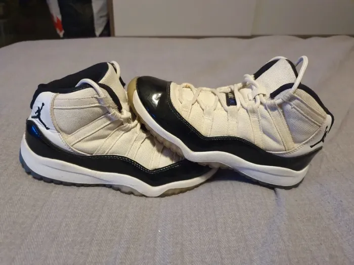 Air Jordan 11 enfant - photo numéro 2