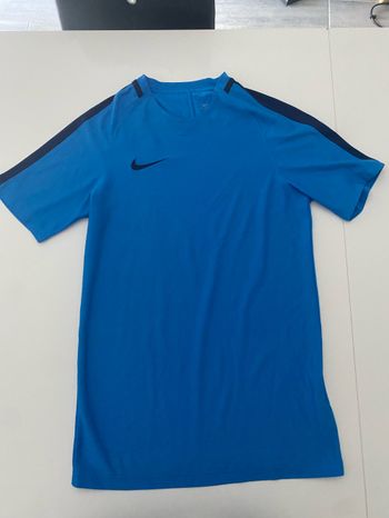 T-shirt Nike