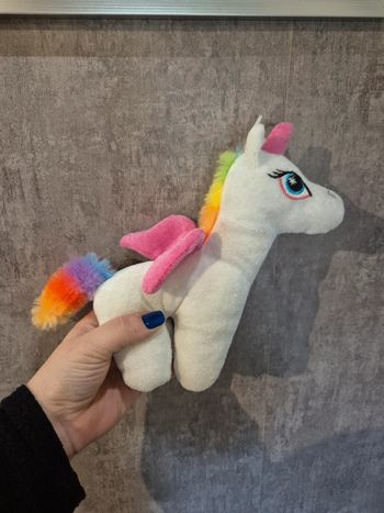Peluche licorne