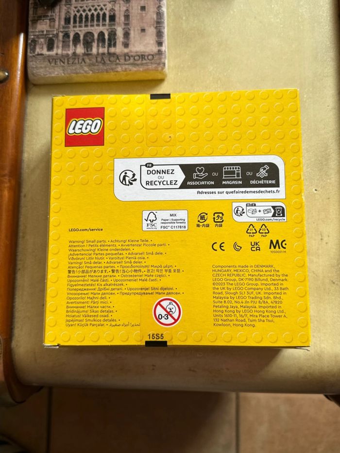 Set Lego 6585064 Disneyland Paris Grand Opening - photo numéro 3