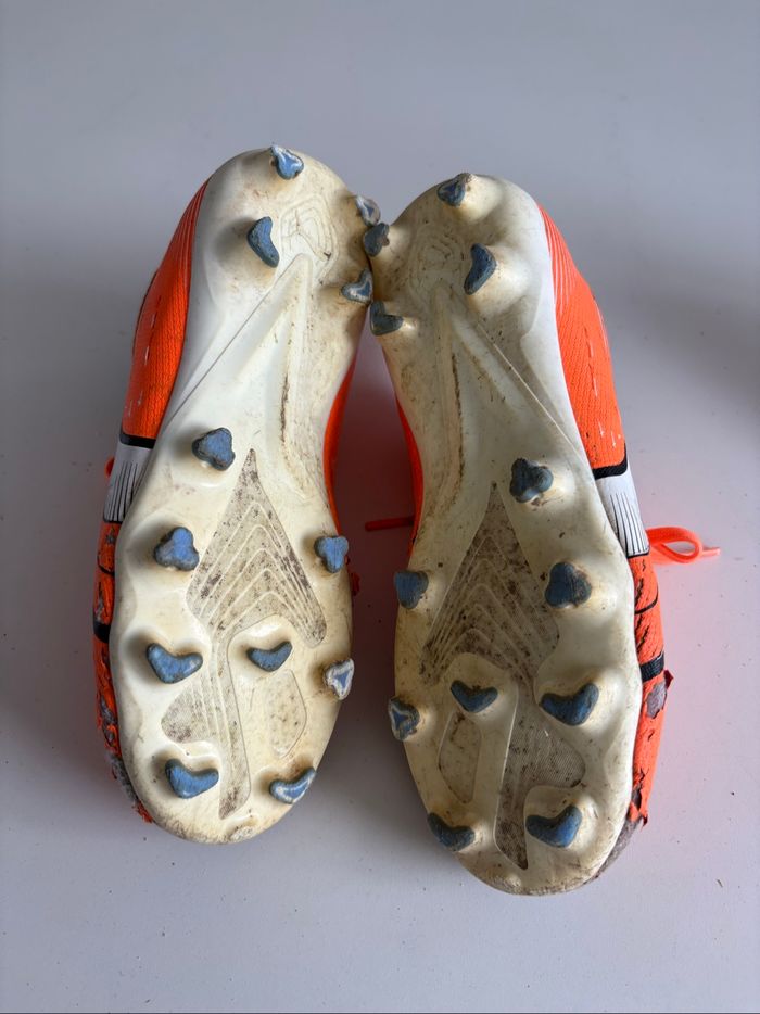 Chaussures de foot ball - photo numéro 2