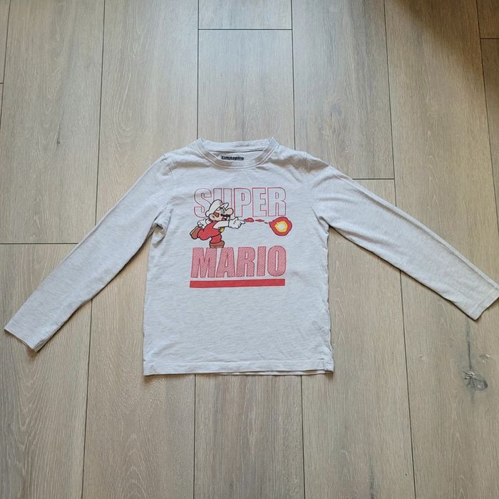 Maillot manche longue gris Super Mario . Garçon 8 ans. Marque Super Mario