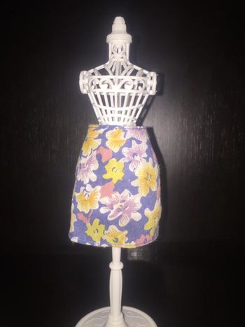 Vintage Jupe motif floral barbie