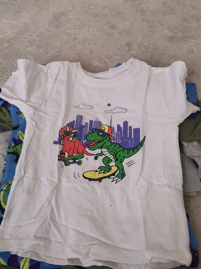 Lot vêtement 3-4 ans dinosaure - photo numéro 6
