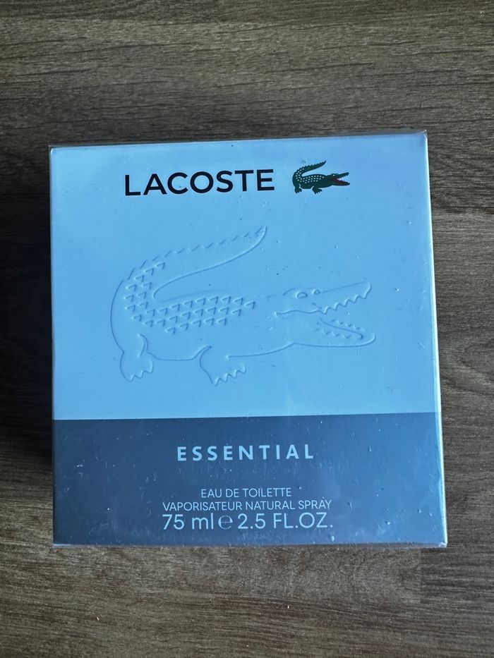 Eau de toilette Essential Lacoste 75 ml Neuf
