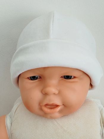 Bonnet blanc Petit Bateau taille 3 mois