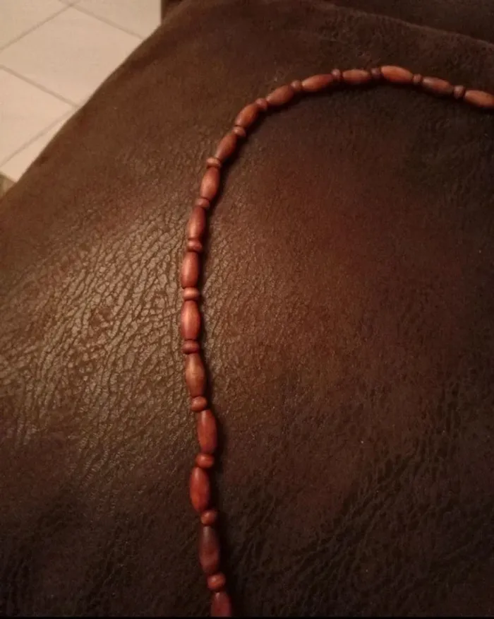 Collier en bois avec feuille d automne vintage - photo numéro 4