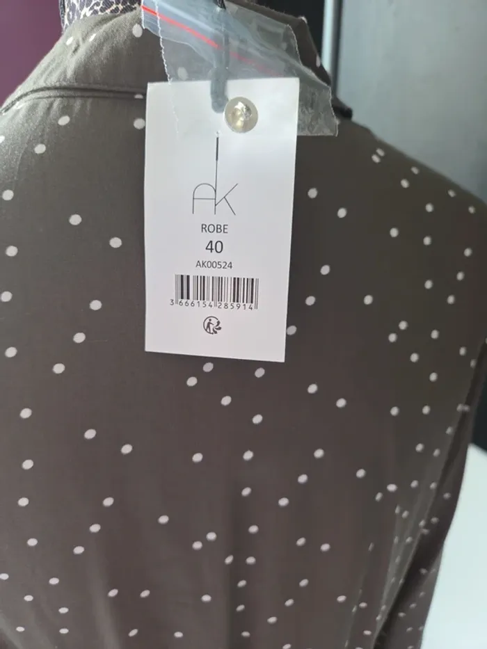 Robe Chemise  kaki de chez Anna Karel en Taille 40/L - photo numéro 6