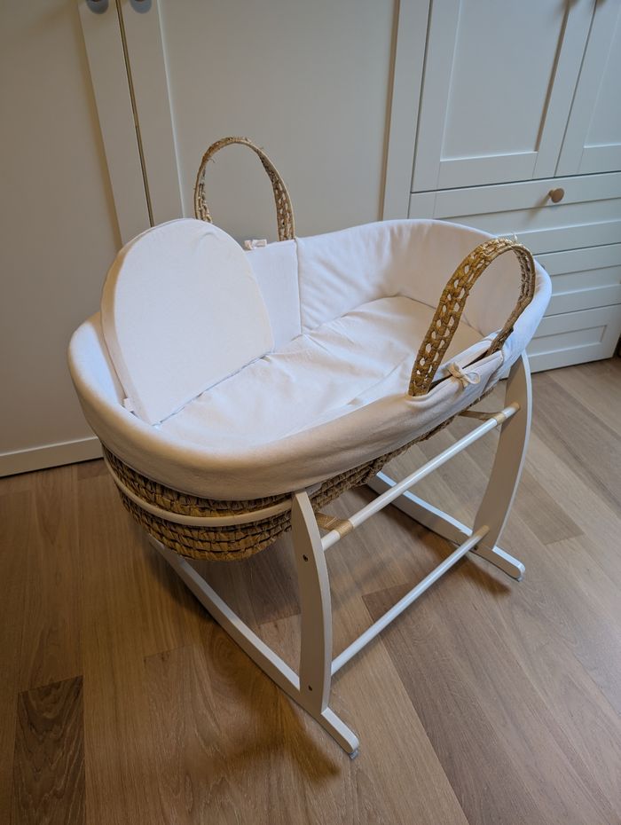 Couffin en coton bio Éveil & Nature + Support bois + 3 Alèses (Très bon état)
- photo numéro 5