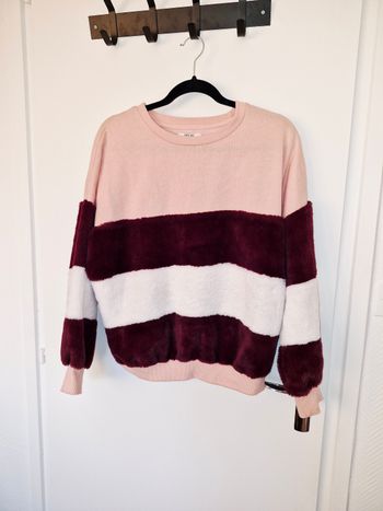 Pull rose moumoute Jennyfer