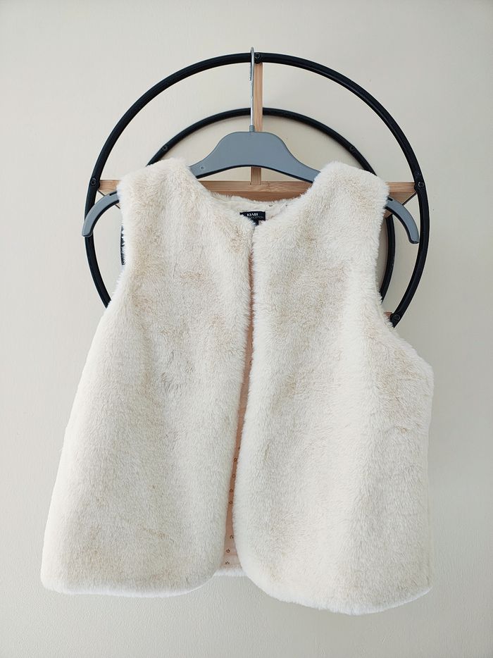 10 ans gilet sans manche Kiabi