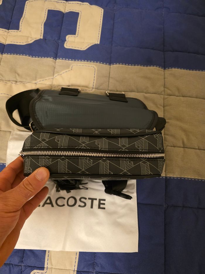 Sac à bandoulière Lacoste - photo numéro 7