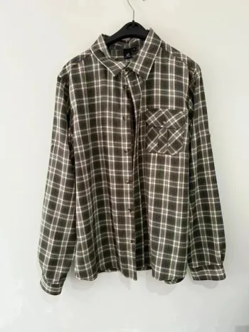 Chemise à carreaux manches longues taille XL