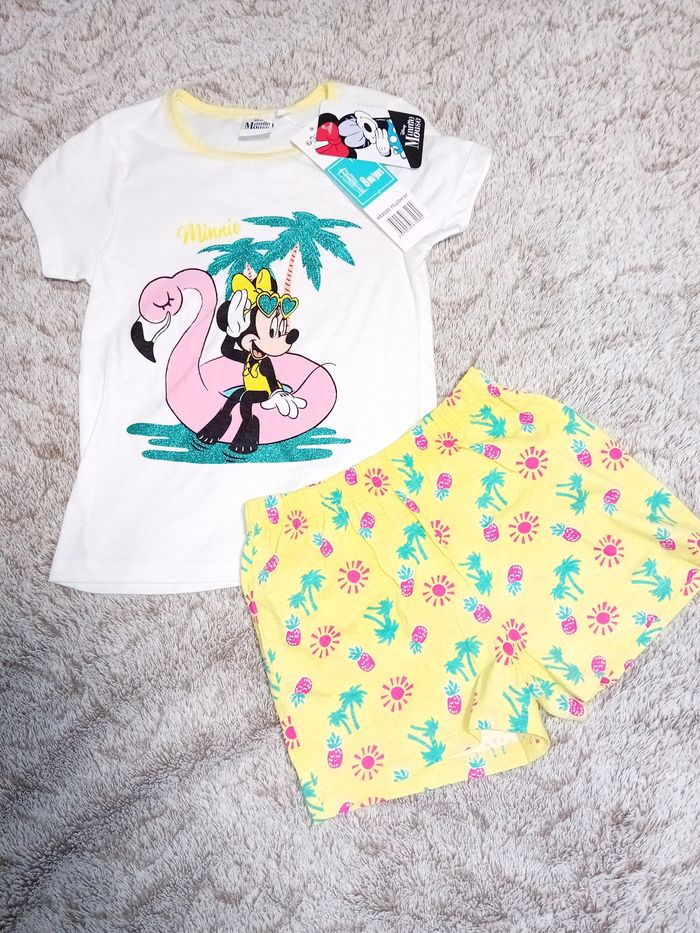 Pyjama ou ensemble Minnie