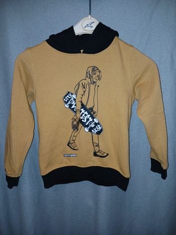 Pull 8 ans garçon