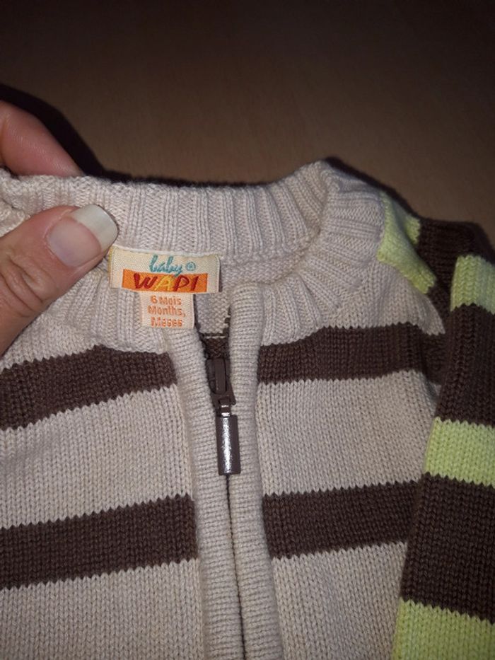 Gilet zippé 6 mois - photo numéro 3