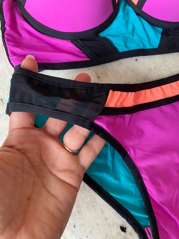 Maillot de bain 2 pièces graphique Undiz 34 - photo numéro 3