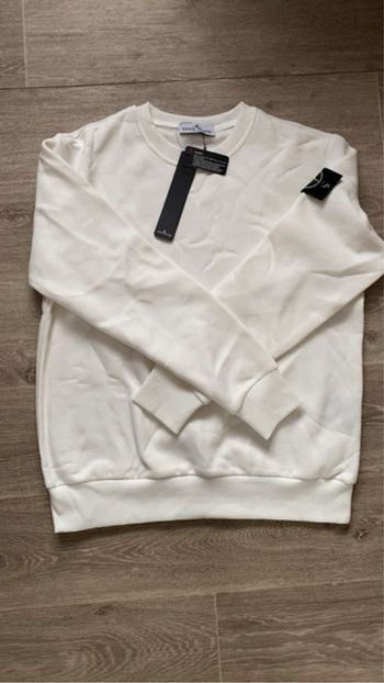 Pull Stone Island blanc – Badge logo – Très bon état