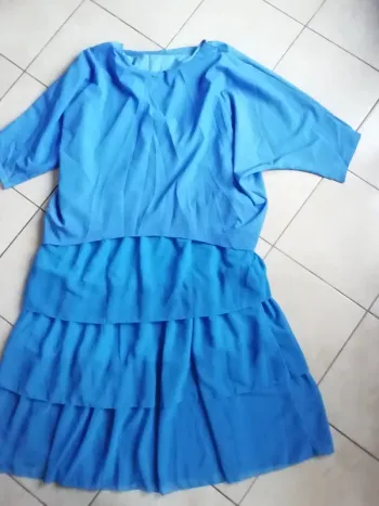 Robe longue cérémonies / Occasions Taille 44 - 44/46  Etat Neuve!!