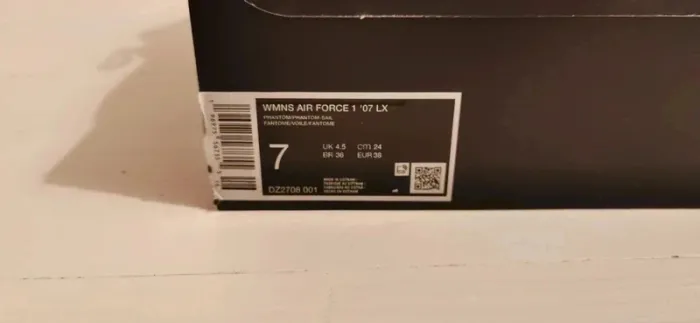 Nike Air Force 1 '07 LX T38 Neuves - photo numéro 8