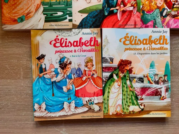 Lot de 5 tomes Elisabeth, princesse à Versailles - photo numéro 3