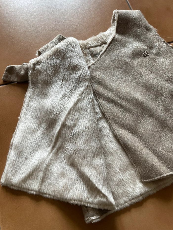 Gilet fourrure fille 2/3 ans - photo numéro 4
