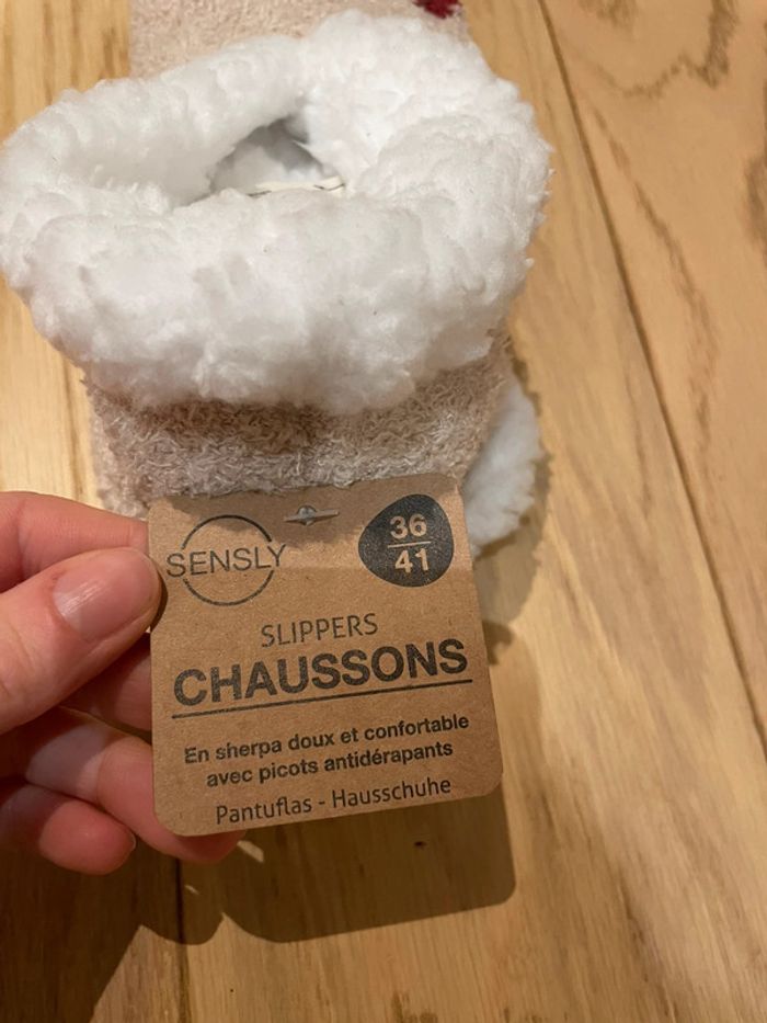Chaussons chauds doux - Neuf - photo numéro 4