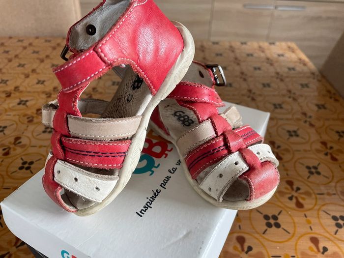 Sandales bébé t21