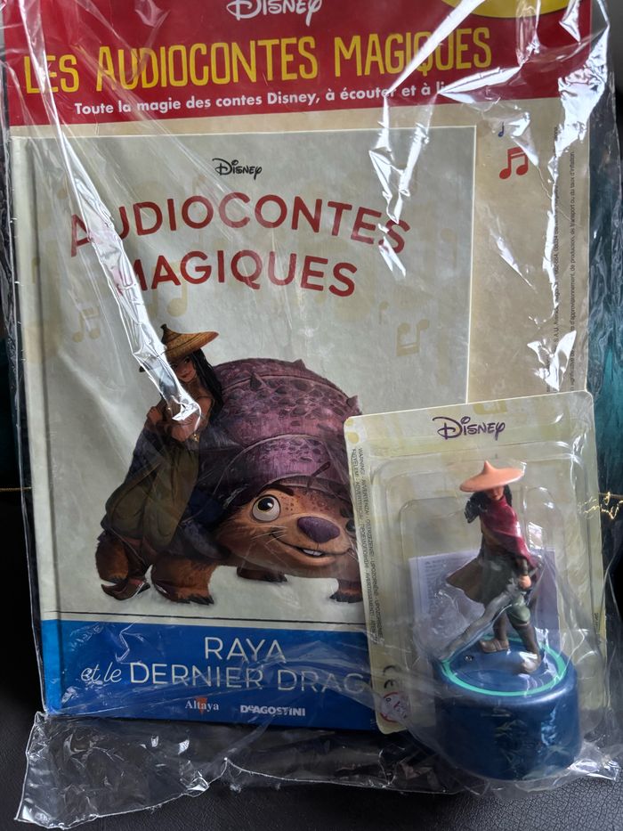 Figurine Lumineuse + Livre Raya et le Dernier Dragon n 85 Les Audiocontes Magiques Disney Altaya