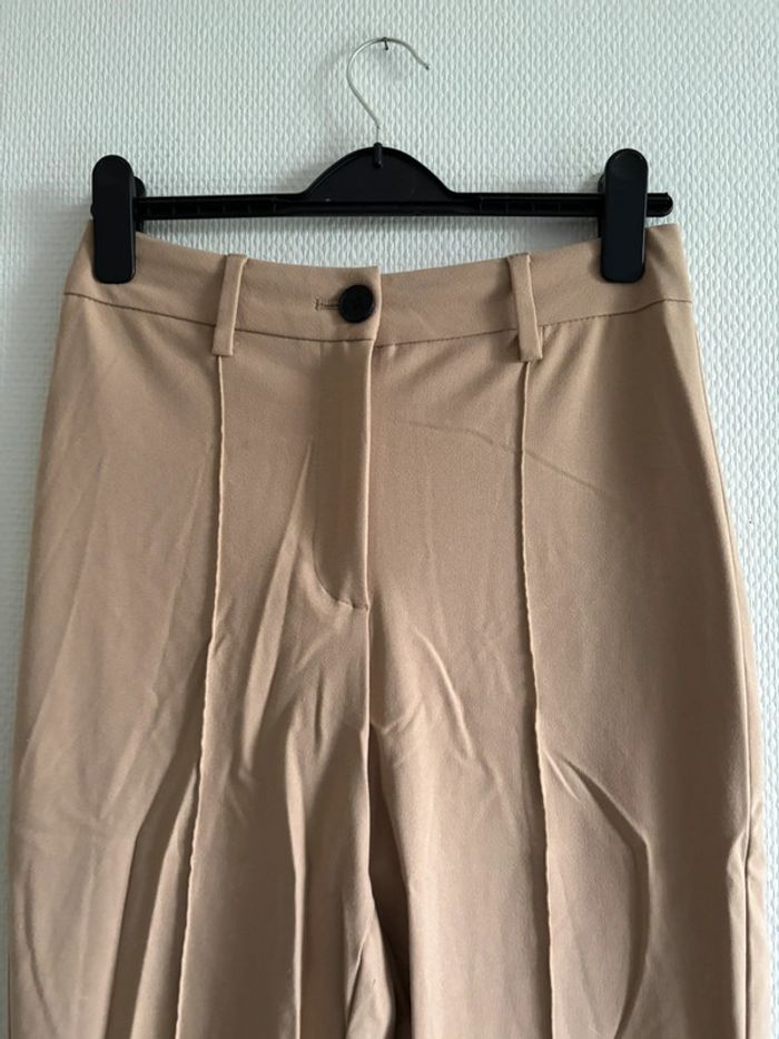 Pantalon beige - photo numéro 2